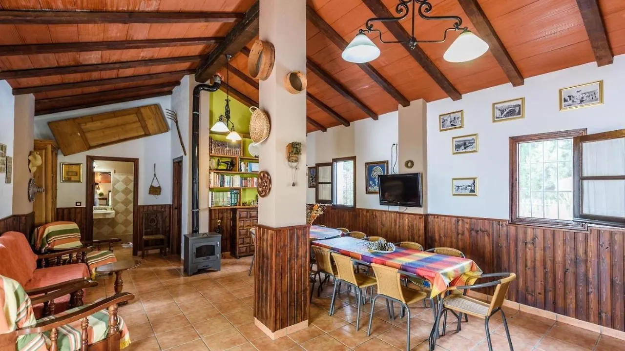 Casa La Vina Del Arenal Pizarra By Ruralidays Villa